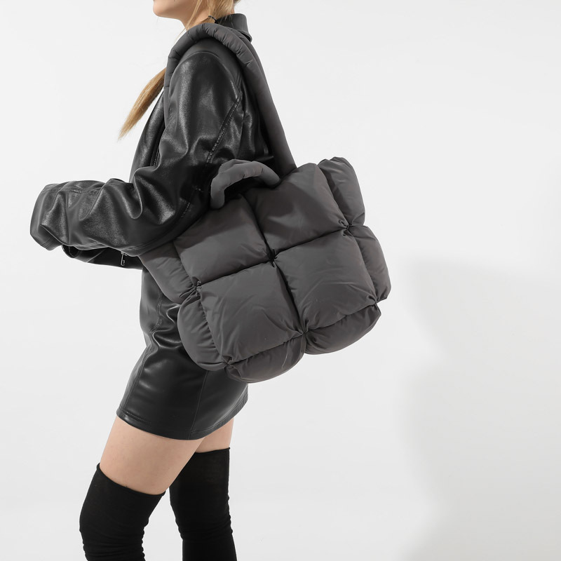 Interior Design Warm - Moda Yumuşak Kirpi Tote Çanta Tasarımcısı
