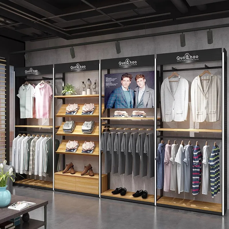 Özel Tasarım Ahşap Giysi Teşhi - Interior Design Retail incelemesi ve fiyatı